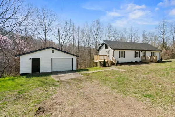 Bethpage, TN 37022,3396 Highway 52 #E