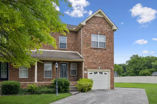 2427 Keegan Dr,  Murfreesboro,  TN 37130