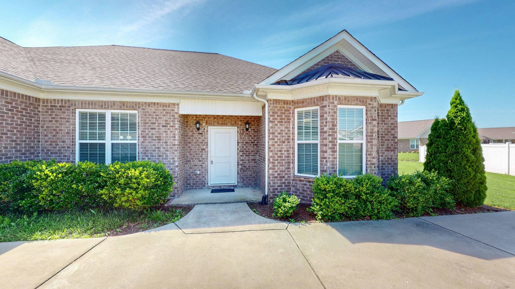 Shelbyville, TN 37160,102 Rochester Dr