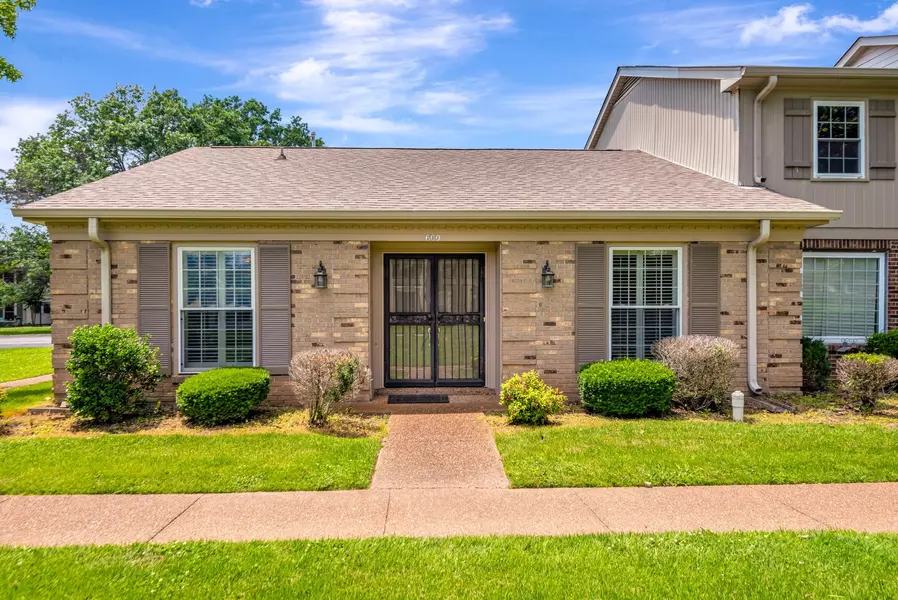 600 Plantation Ct, Nashville, TN 37221