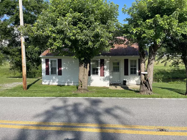 302 E Main St, Auburntown, TN 37016