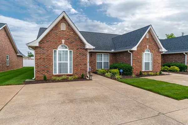 Shelbyville, TN 37160,627 E Lane St