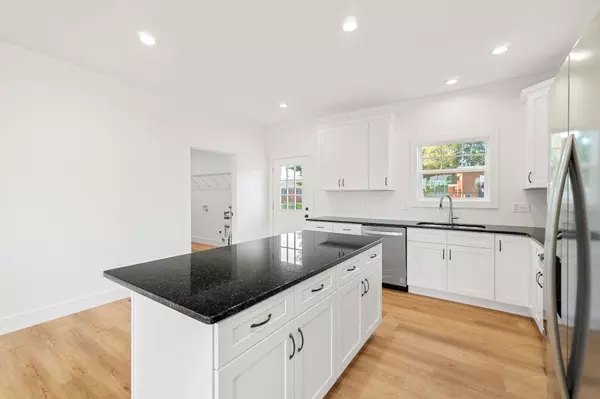 Doyle, TN 38559,211 Wilhite St