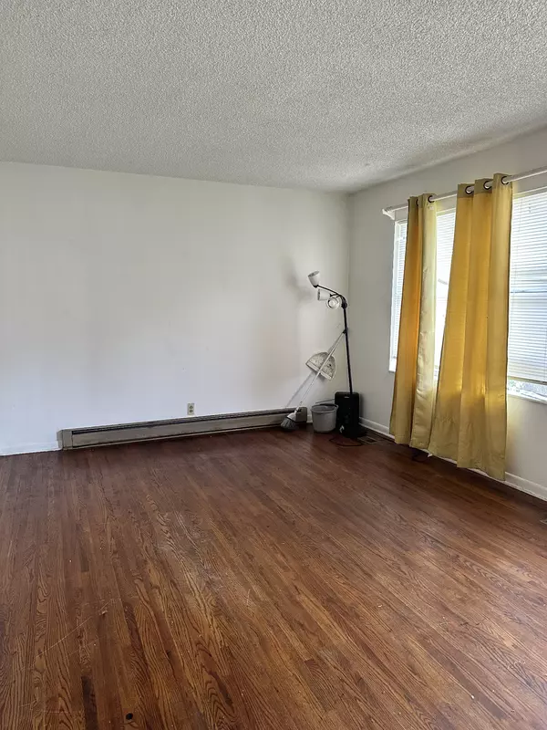 Nashville, TN 37218,3202 Panorama Dr