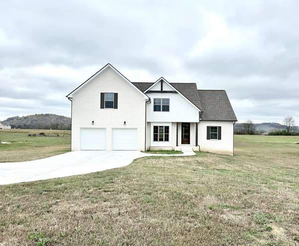 3256 Ostella Rd, Cornersville, TN 37047