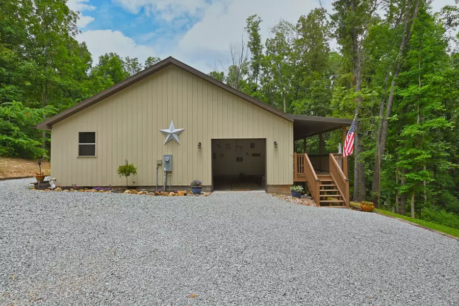 50 Cullum Ln, Waverly, TN 37185