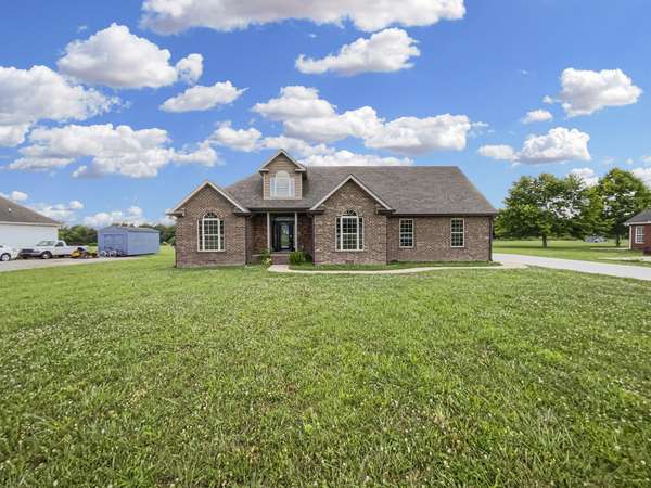 2008 Cheyenne Ct,  Chapel Hill,  TN 37034