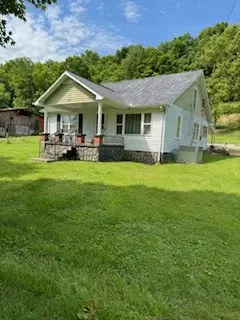 1103 Wartrace Hwy, Pleasant Shade, TN 37145