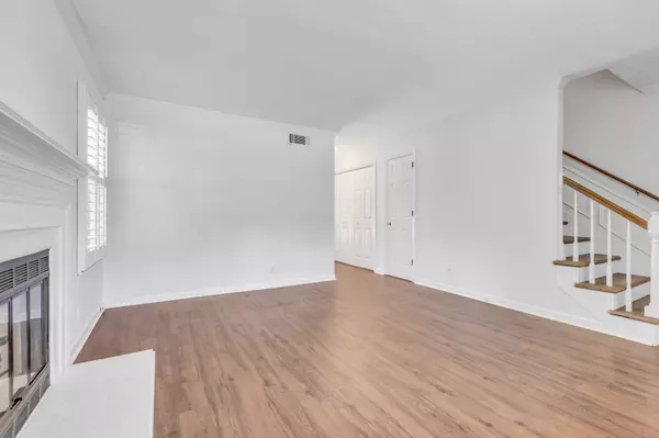 Franklin, TN 37064,404 Barnwood Ct