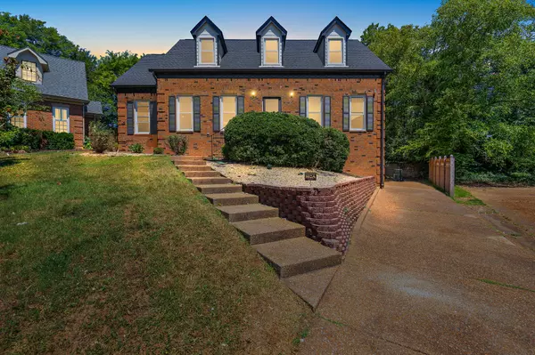 7416 River Park Drive, Nashville, TN 37221