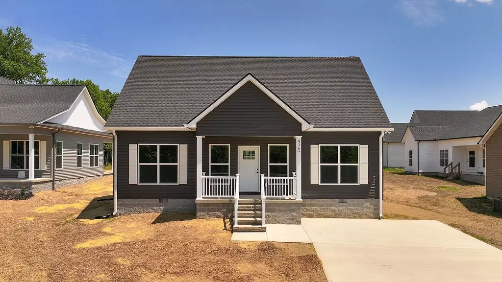Smithville, TN 37166,475 Colvert Lake Rd