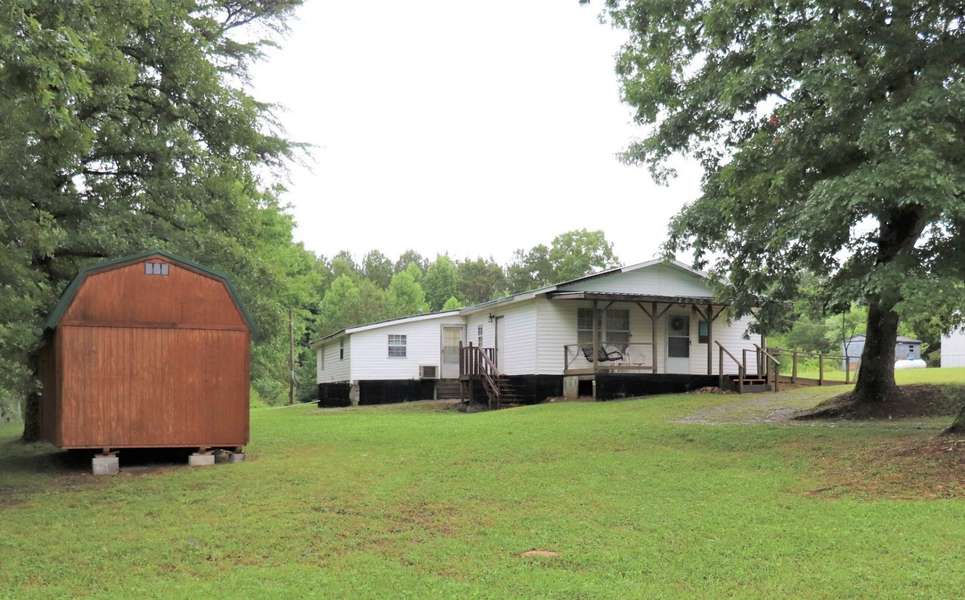 405 Dykes Hollow Rd, Tracy City, TN 37387