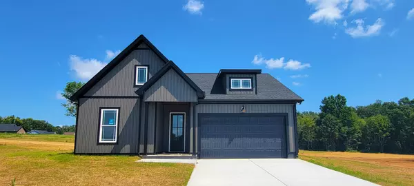 2080 Gath Lucky Rd, Mcminnville, TN 37110