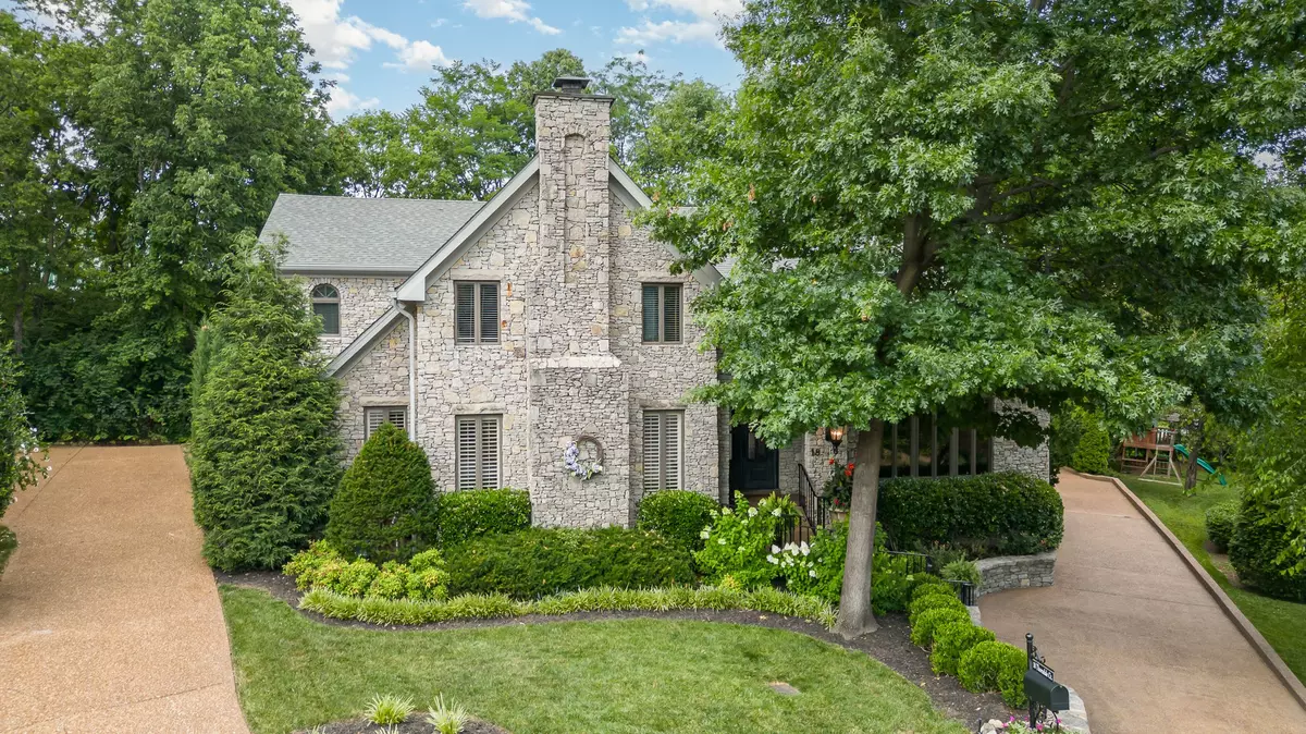 Nashville, TN 37215,18 Thorndale Ct