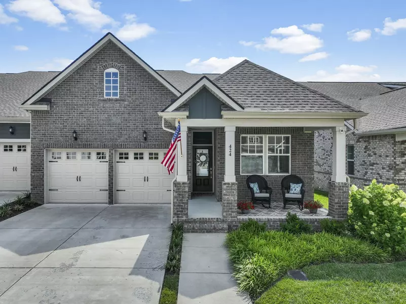 424 Golden Meadow Ln, Hendersonville, TN 37075