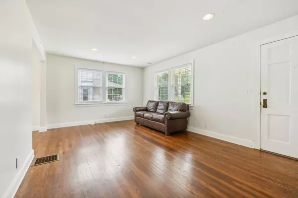 Nashville, TN 37206,719 Powers Ave