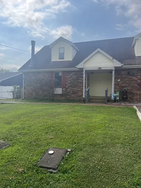 1122 Nelson Dr, Madison, TN 37115