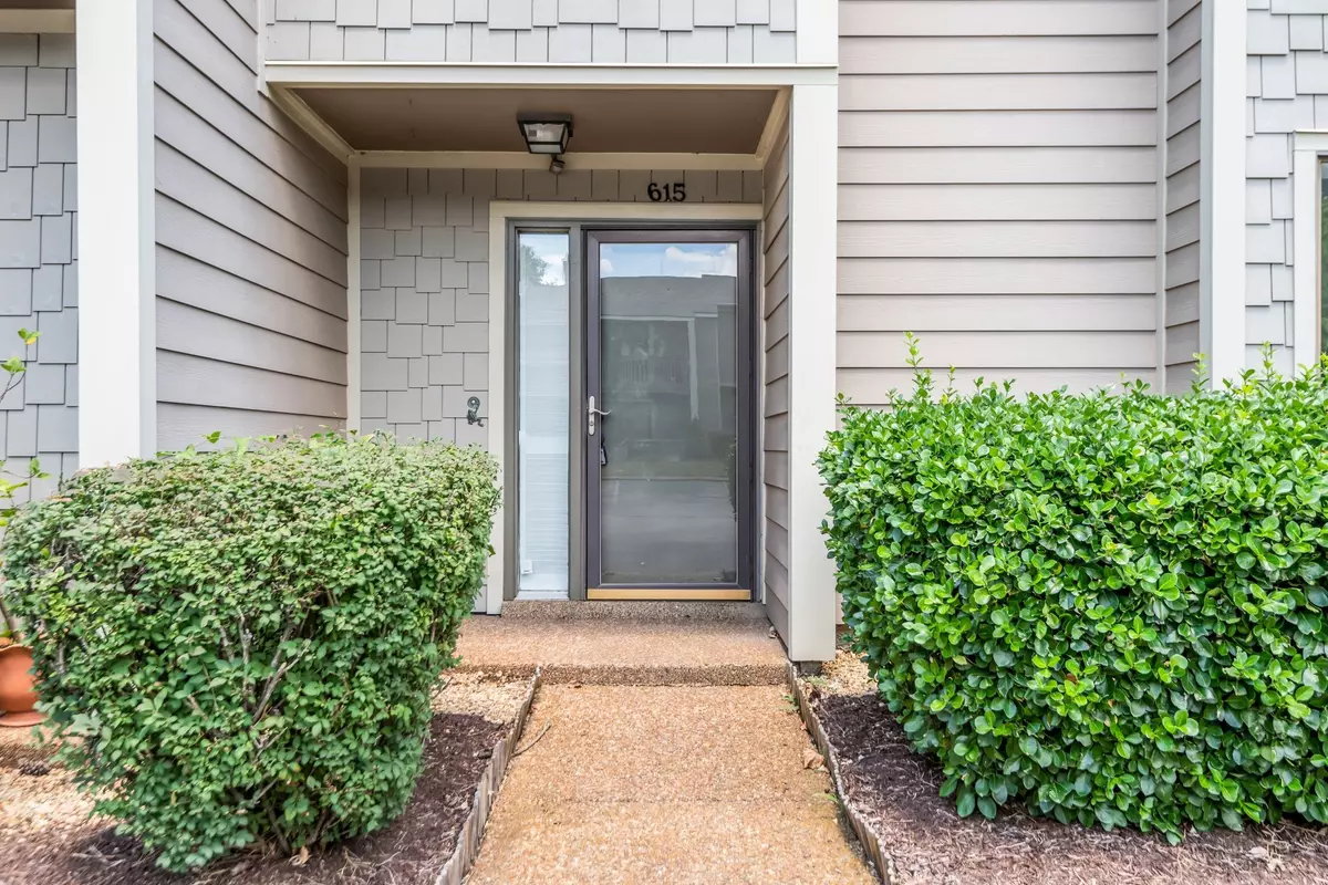 Nashville, TN 37221,615 Barlin Dr