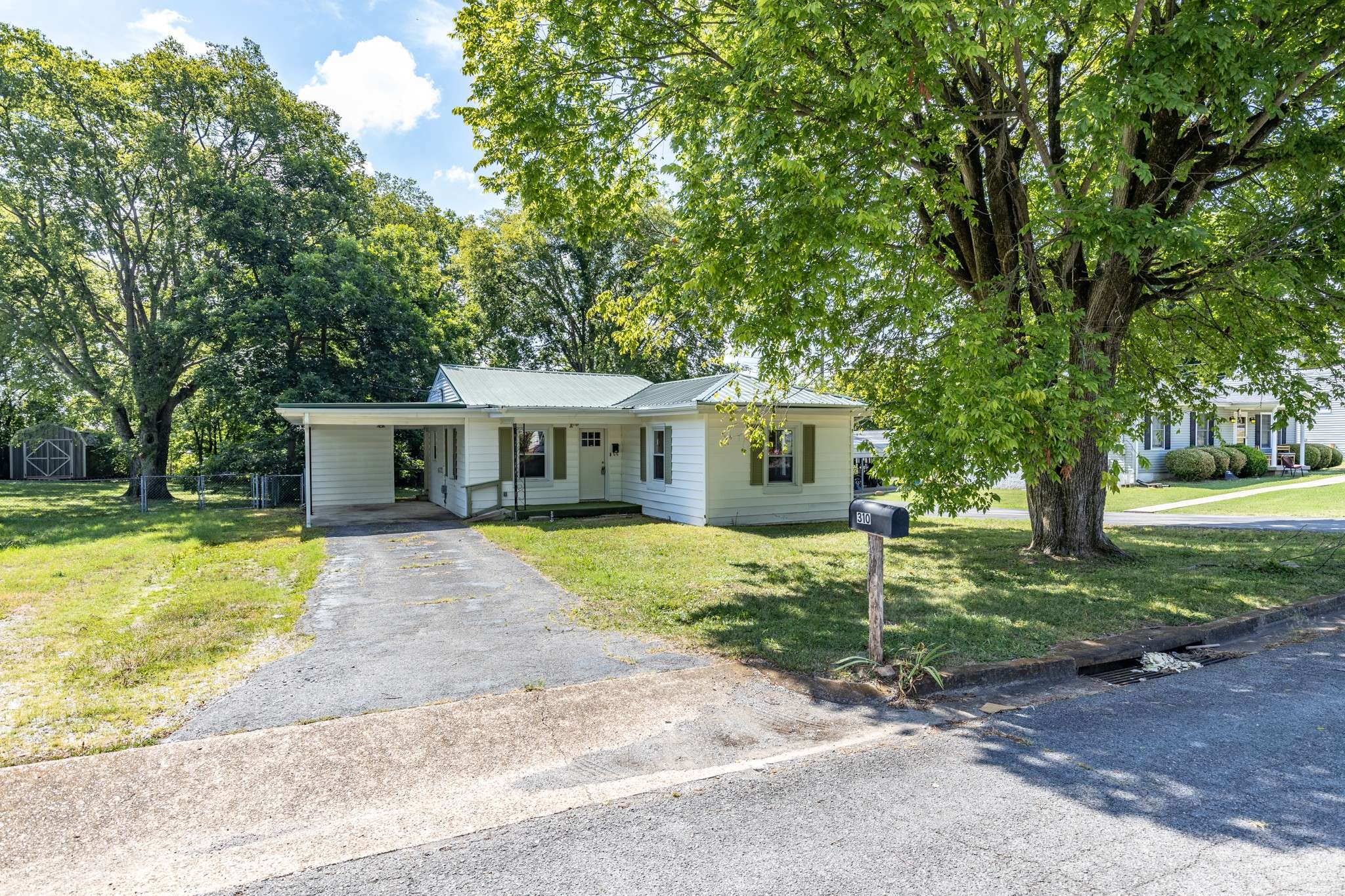 Mount Pleasant, TN 38474,310 Lawrence St