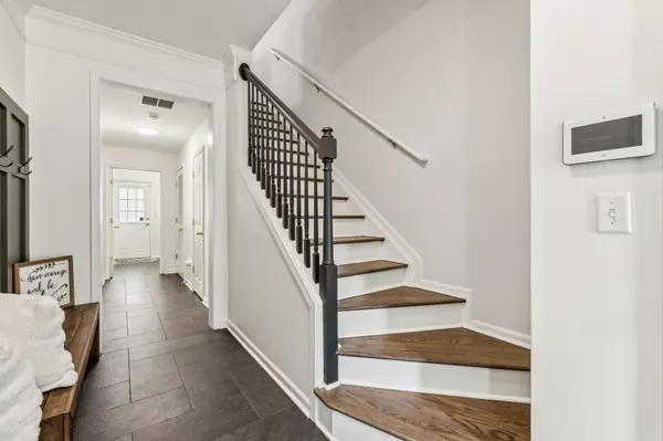 Nashville, TN 37221,7252 Highway 70 #S #302