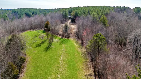 Linden, TN 37096,0 Ledbetter Hollow Rd