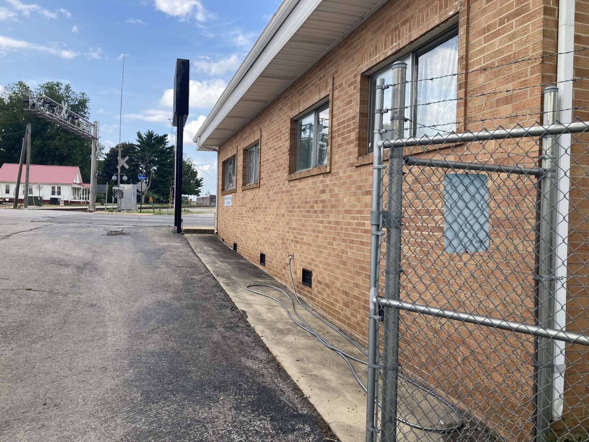 Lawrenceburg, TN 38464,207 E Gaines St