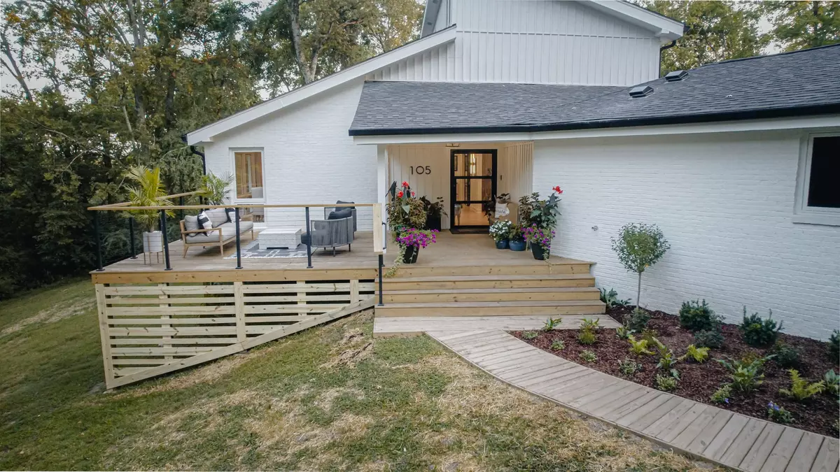 Franklin, TN 37069,105 Fox Hill Ct