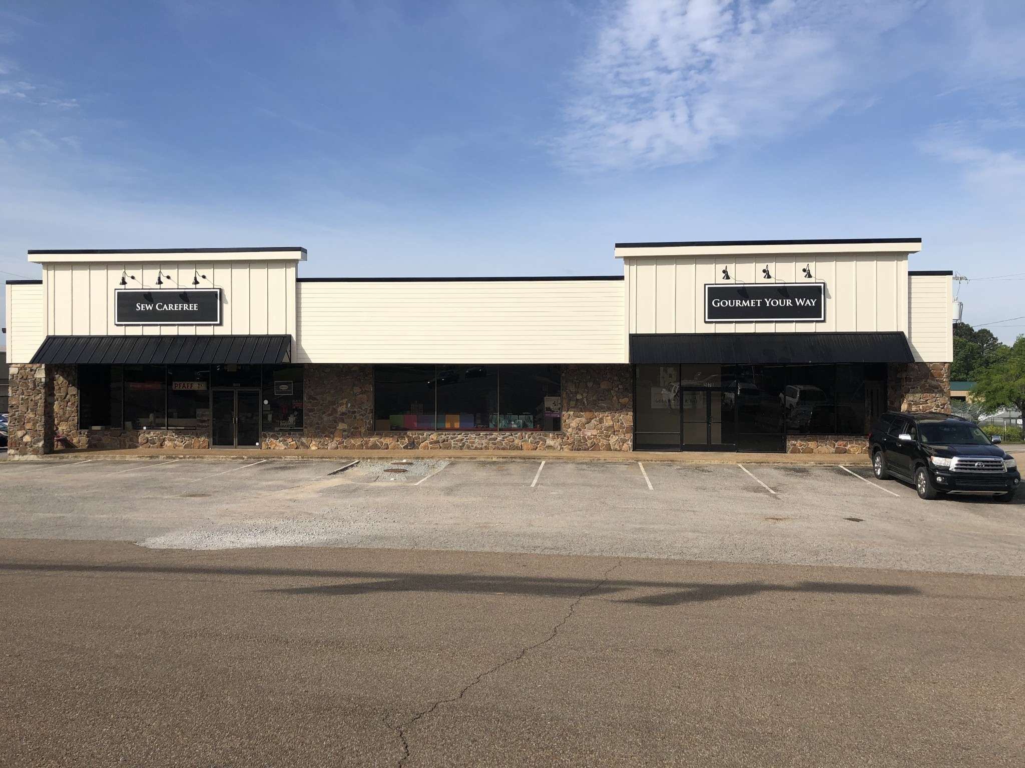 Jackson, TN 38305,2078 Hollywood Dr #E