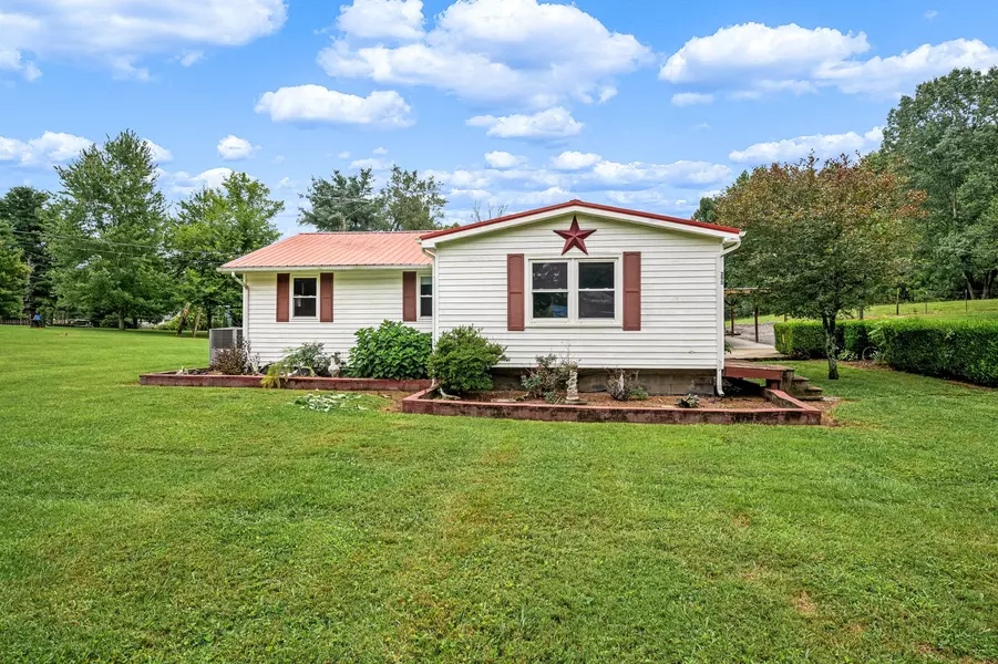 290 Womble Rd, Shelbyville, TN 37160