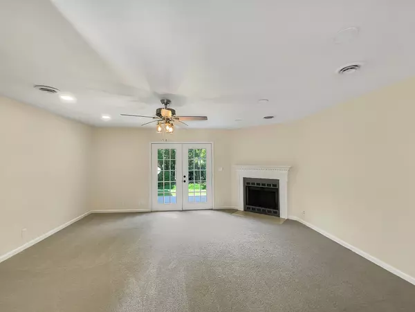 Clarksville, TN 37042,111 Azalea Ct