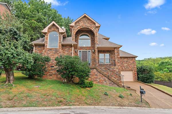 615 Summerwind Cir, Nashville, TN 37215
