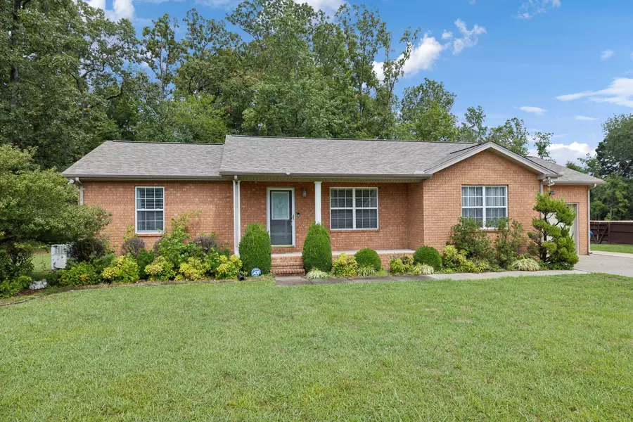 373 Oak Hollow Rd, Manchester, TN 37355