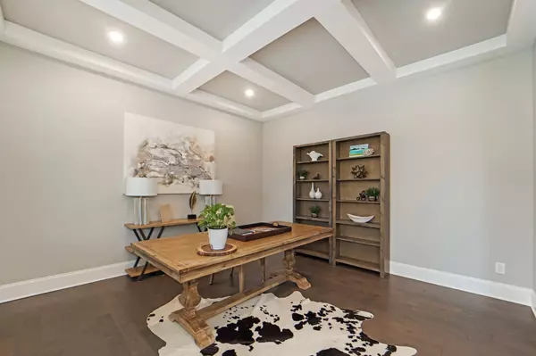 Franklin, TN 37064,1042 Carlisle Ln