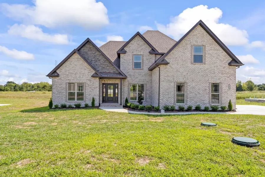 129 Bruce Meadows Dr, Beechgrove, TN 37018