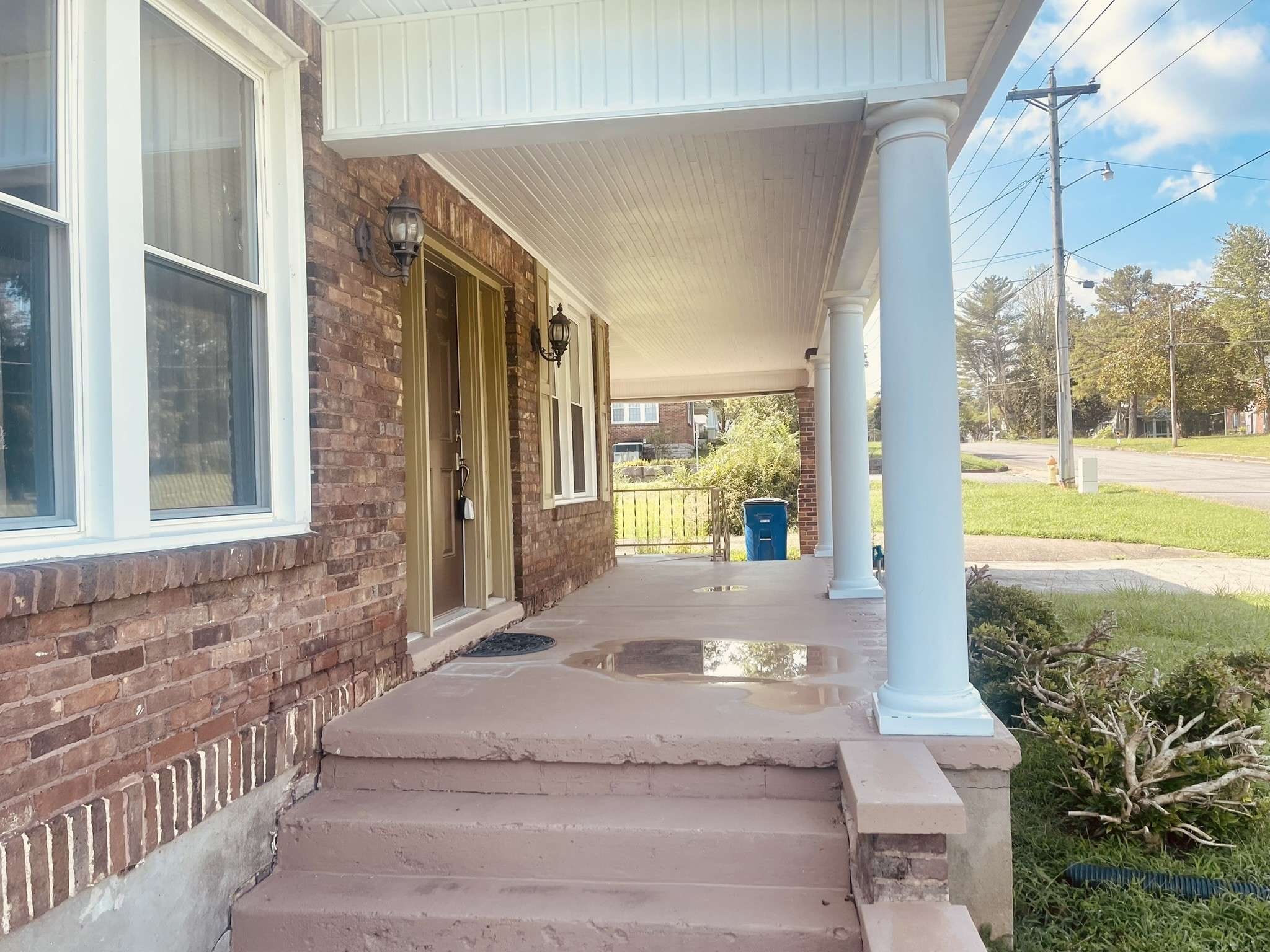 Shelbyville, TN 37160,709 S Brittain St