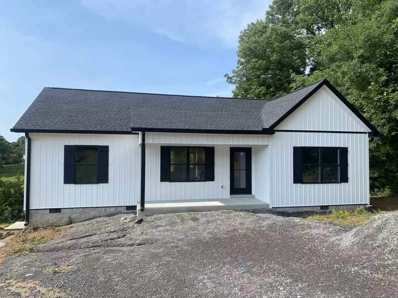 372 Calvert Ridge Rd, Westmoreland, TN 37186