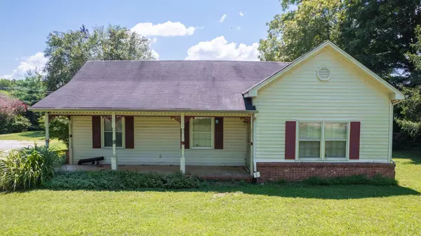 Bell Buckle, TN 37020,2903 Midland Fosterville Rd