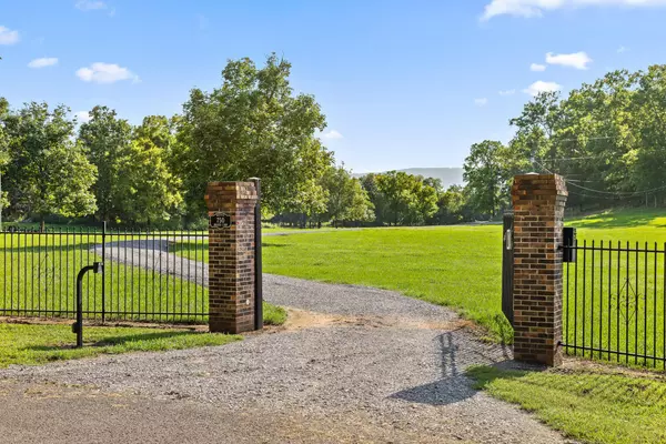 Rising Fawn, GA 30738,750 Holder Loop Road