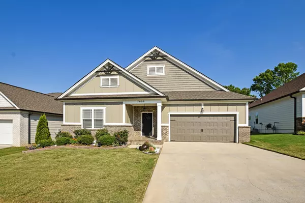 5009 NE Shelterwood Drive, Cleveland, TN 37312