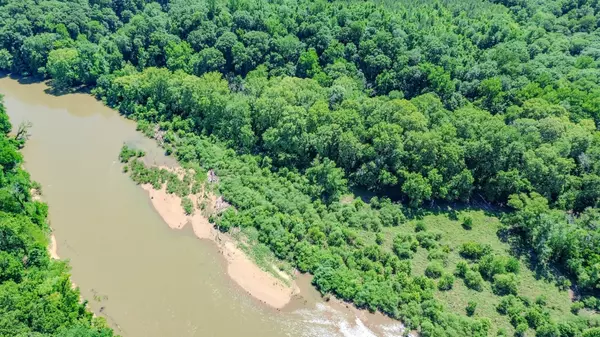 Lobelville, TN 37097,0 Sawdust Dr