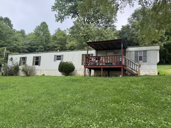 415 Nannies Ln, Mc Minnville, TN 37110