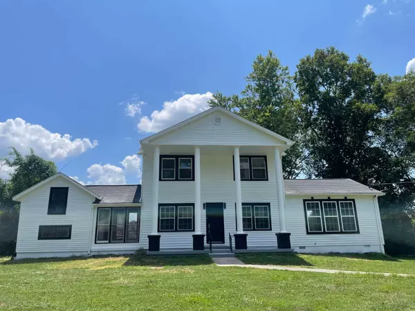 132 Rifle Range Rd, Old Hickory, TN 37138