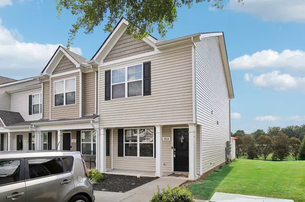 1015 Tradition Trl,  Murfreesboro,  TN 37130