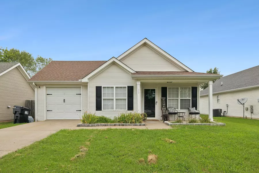 2752 Painted Pony Dr, Murfreesboro, TN 37128