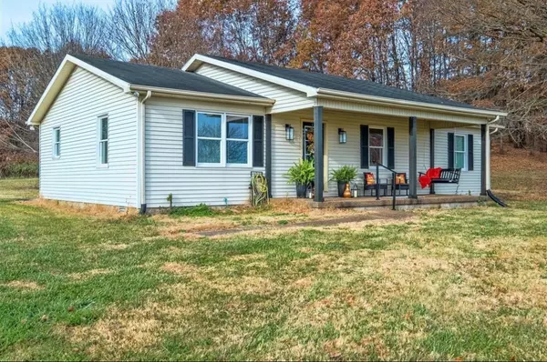Bowling Green, KY 42101,1623 Penns Chapel Rd