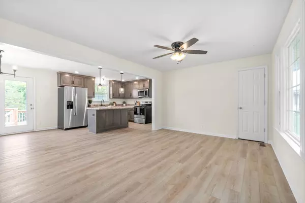 Clarksville, TN 37040,6012 Todd Dr