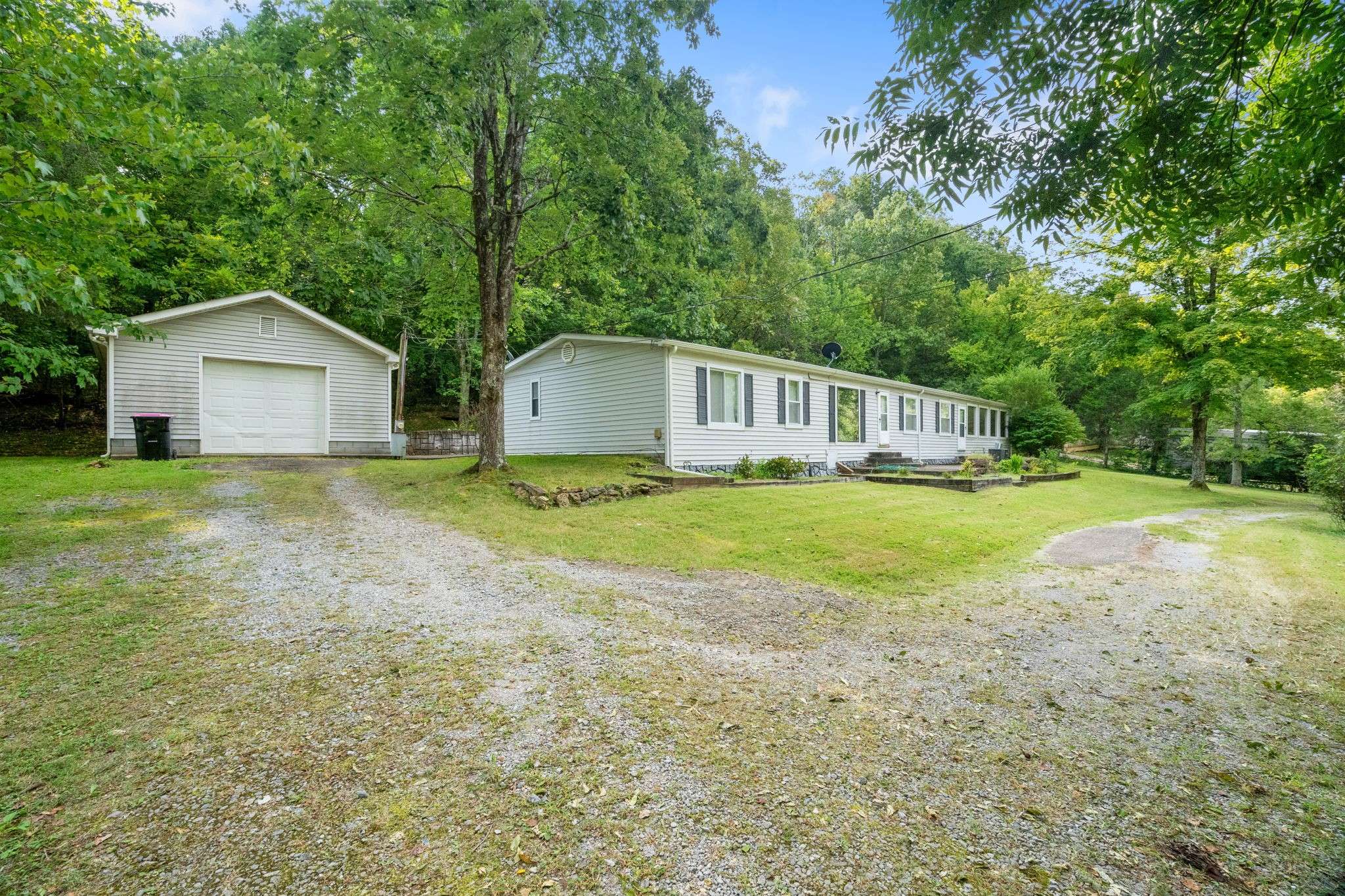 1440 Williamson Rd, Goodlettsville, TN 37072