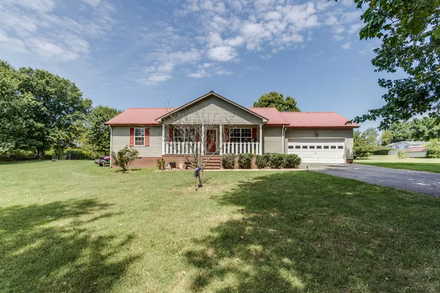 138 Amber Ln, Mc Minnville, TN 37110