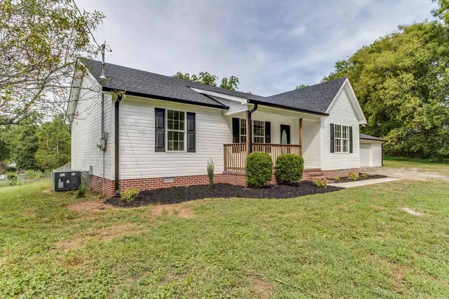 665 Beechwood Dr, Manchester, TN 37355