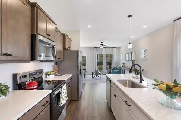 1112 June Wilde Ridge, Spring Hill, TN 37174